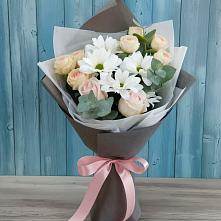 Букет цветов из:  Хризантемы и Розы #REPLACE_PRED# Тёплом