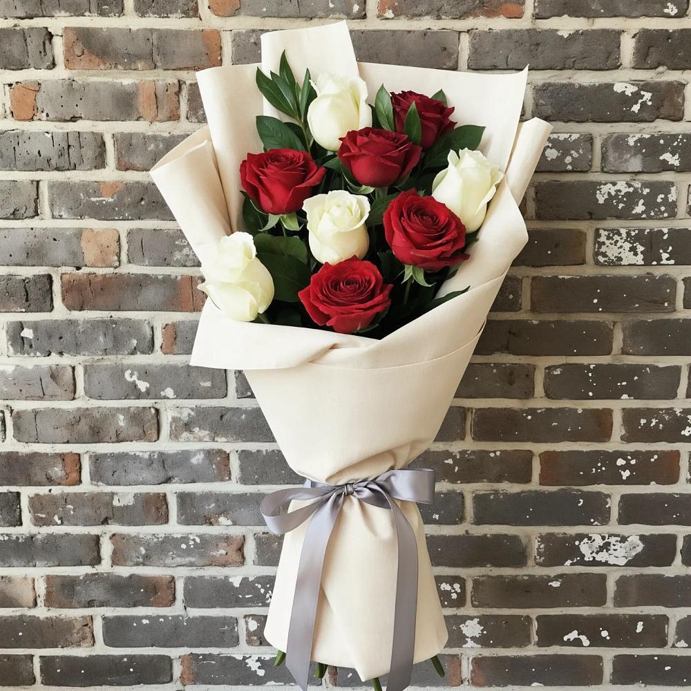 Букет цветов из: Розы в Тёплом