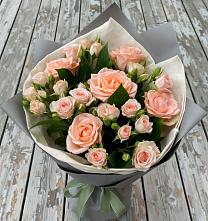 Букет цветов из:  Розы #REPLACE_PRED# Тёплом