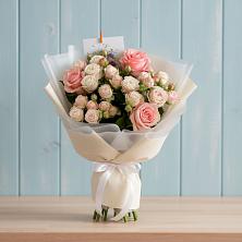 Букет цветов из:  Розы в Тёплом