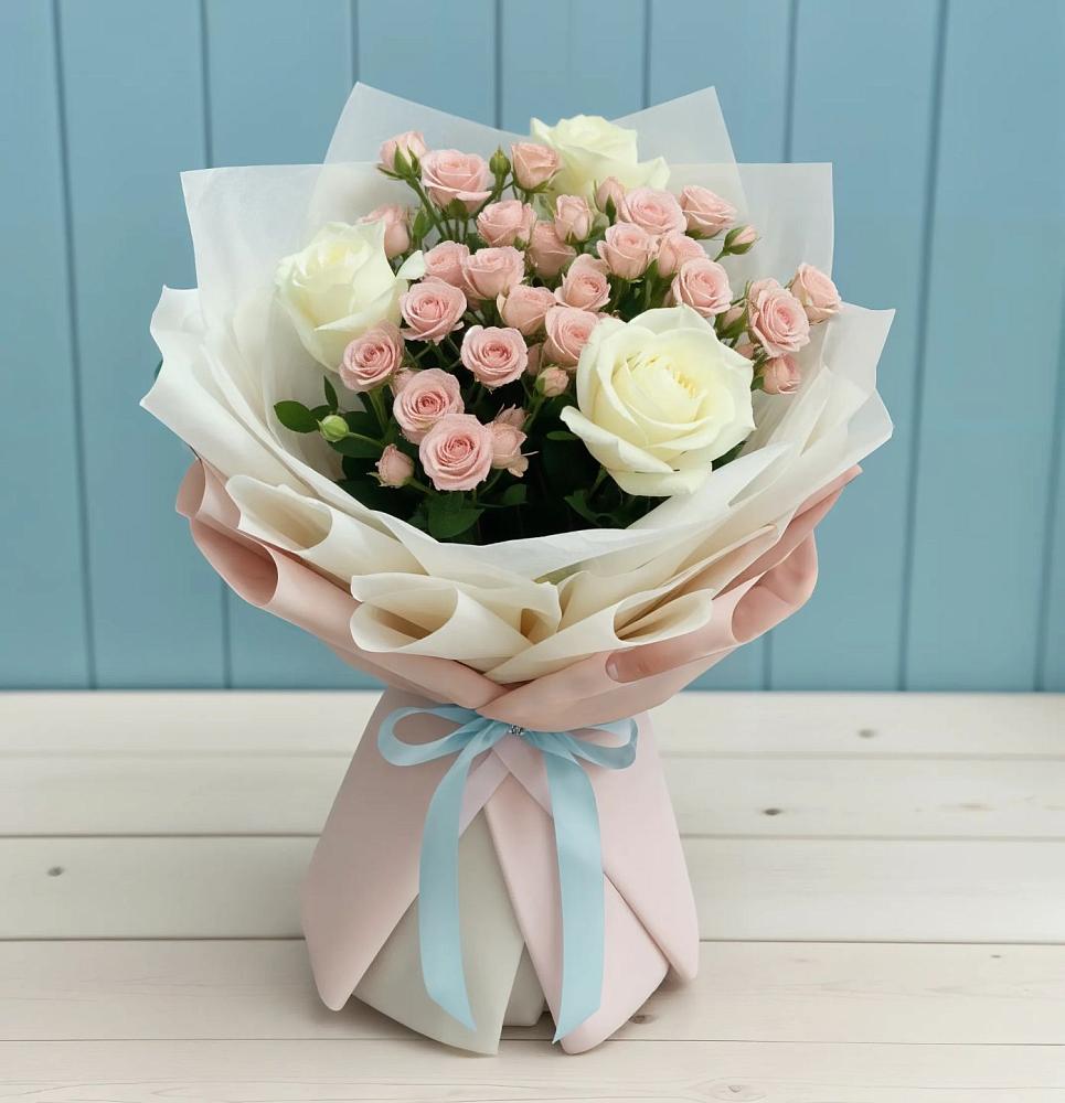 Букет цветов из: Розы в Тёплом