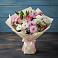 Букет цветов из: Хризантемы, Альстромерии и Розы в Тёплом
